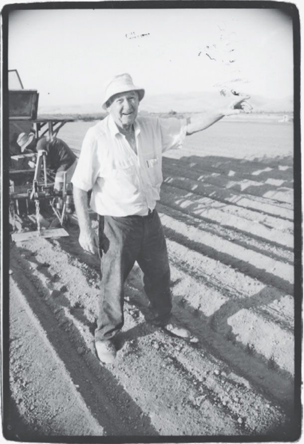 מריו משה לוי שדה אליהו - הארגון לחקלאות אורגנית